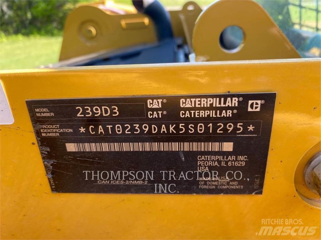 CAT 239D3 Beltelastere