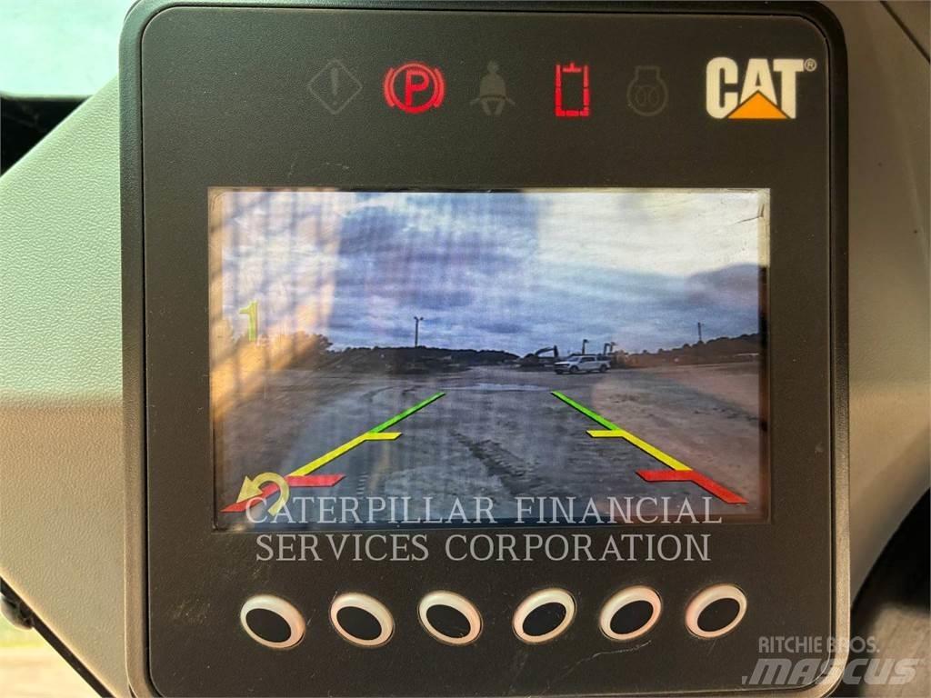 CAT 239D3 Beltelastere