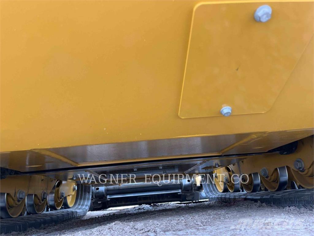 CAT 239D3 Beltelastere