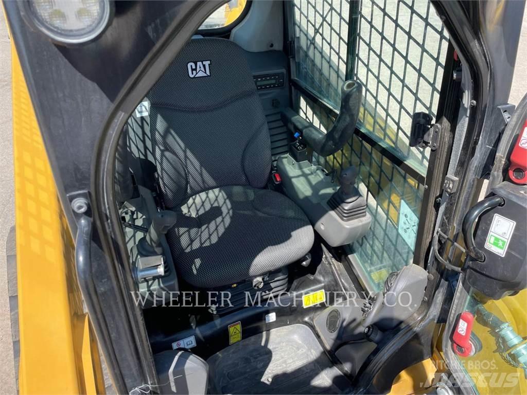 CAT 239D3 C1H2 Beltelastere
