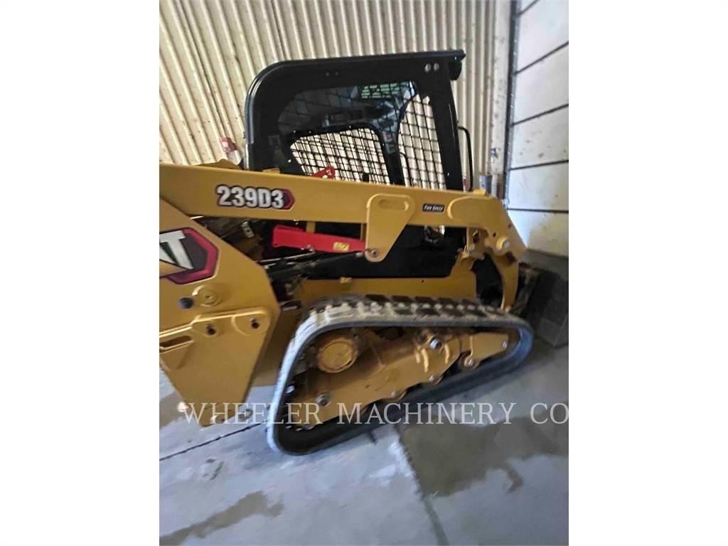 CAT 239D3 C1H2 Beltelastere