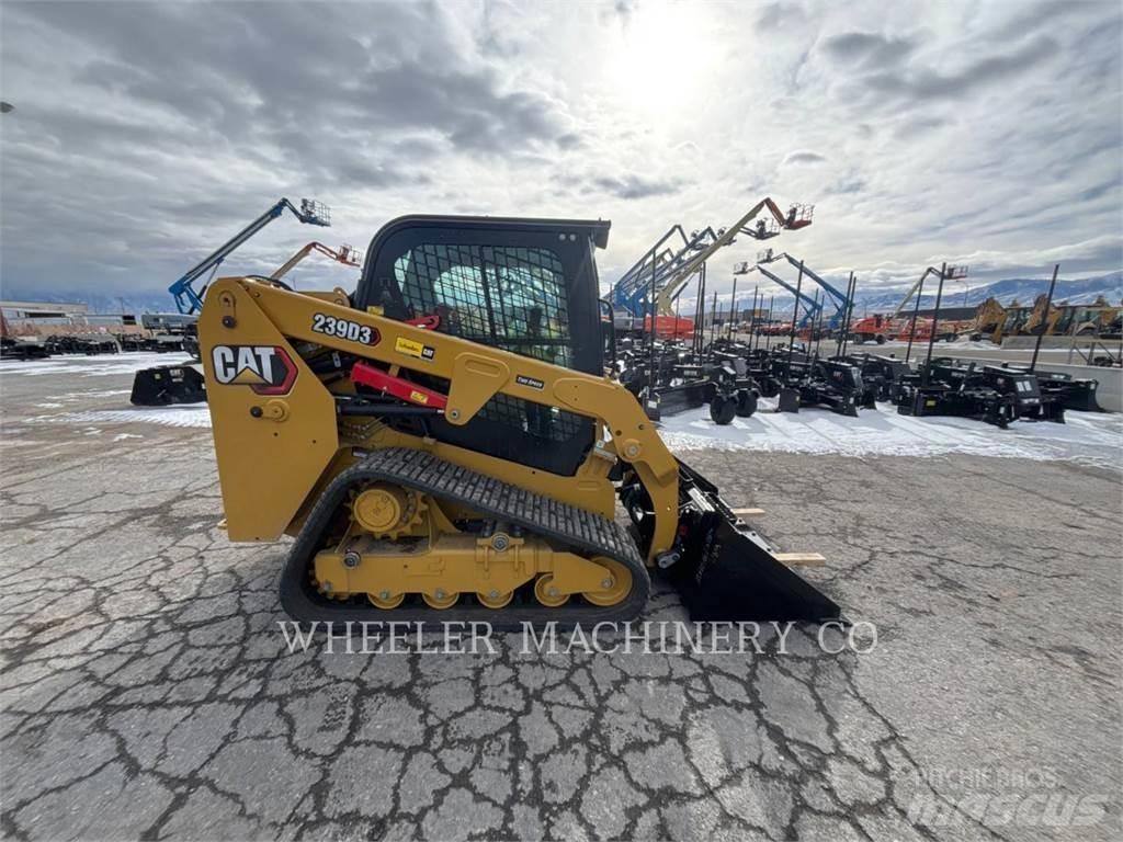CAT 239D3 C3H2 Beltelastere