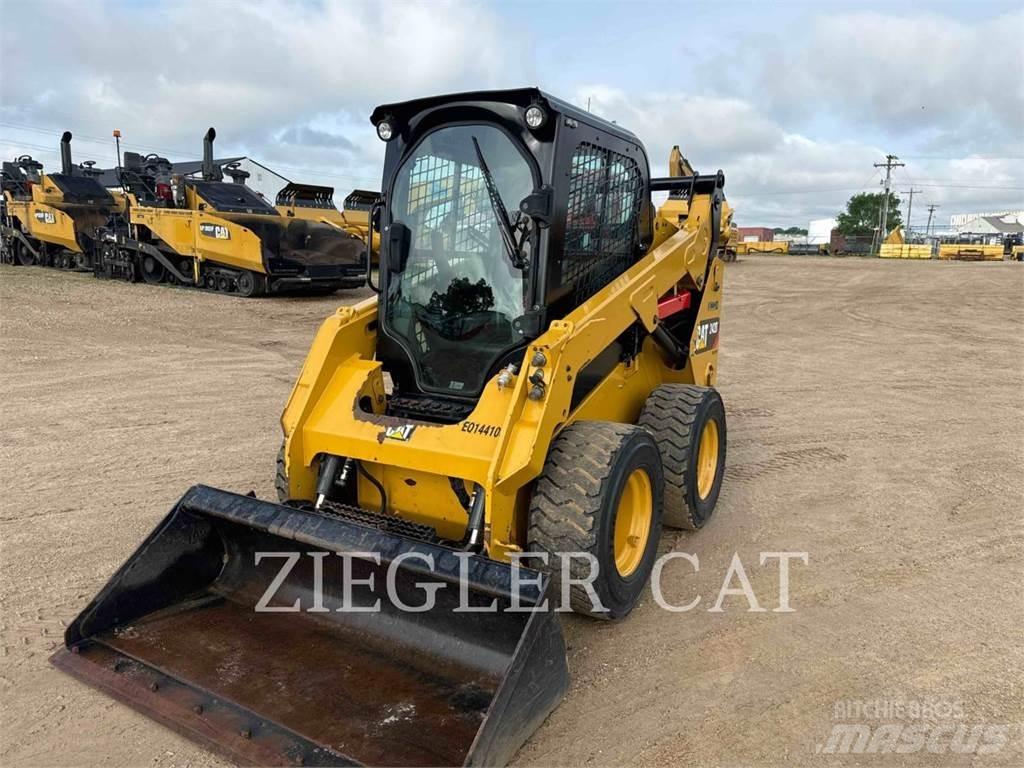 CAT 242D Kompaktlastere