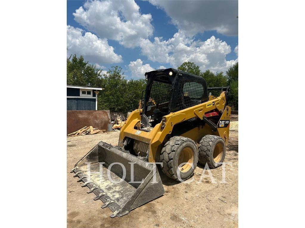CAT 242D Kompaktlastere