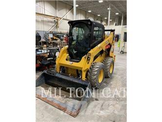 CAT 242D3 Kompaktlastere