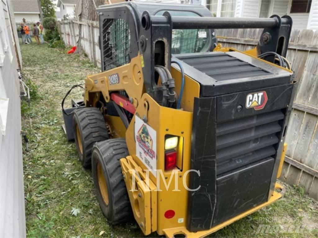 CAT 242D3 Kompaktlastere