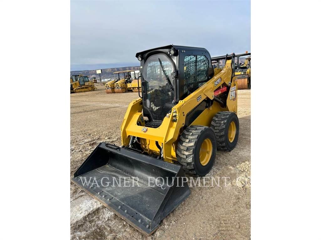 CAT 242D3 Kompaktlastere