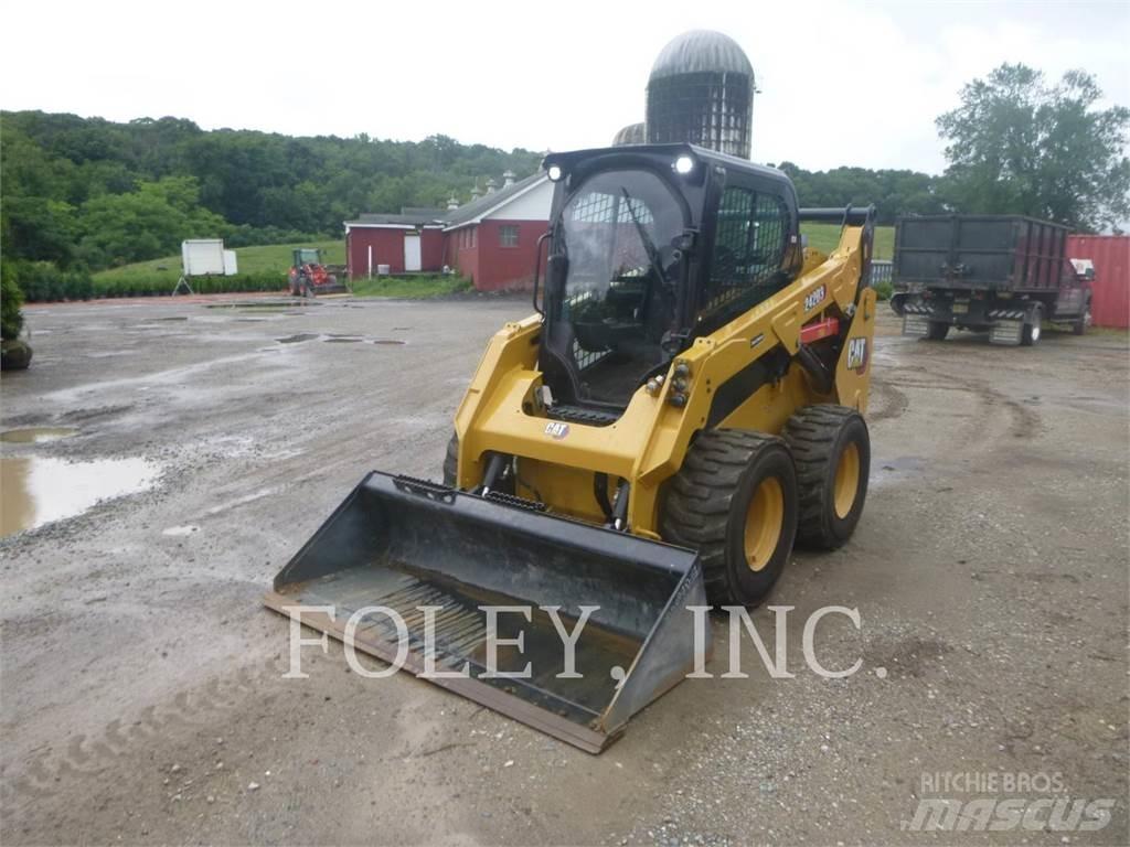 CAT 242D3 Kompaktlastere