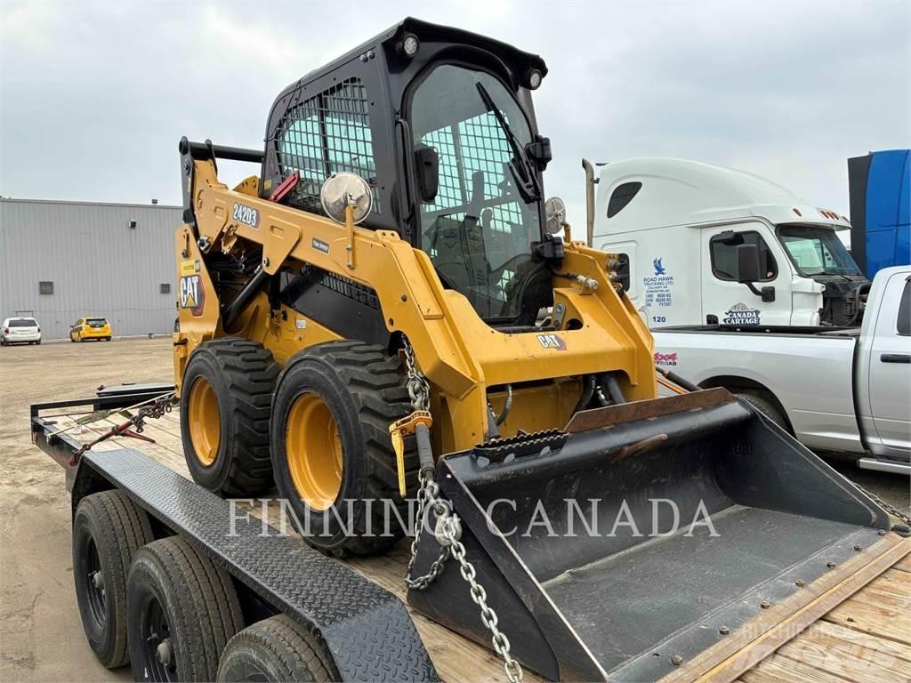 CAT 242D3 Kompaktlastere