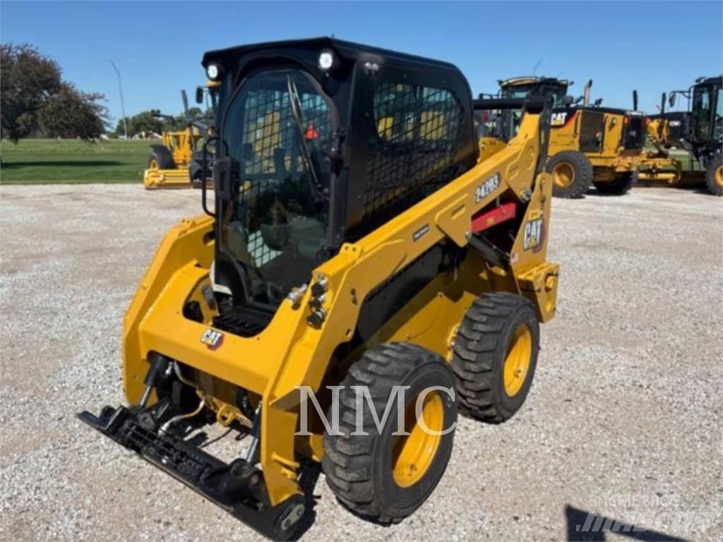 CAT 242D3 Kompaktlastere