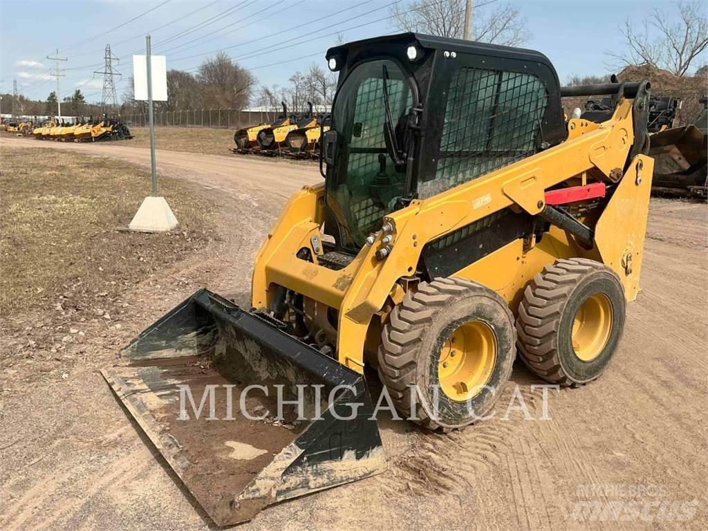 CAT 242D3 A2Q Kompaktlastere