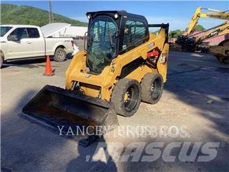 CAT 242D3 AC Kompaktlastere