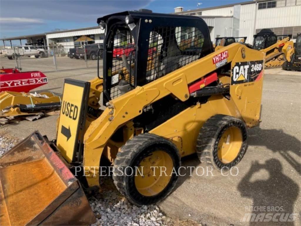 CAT 246D Kompaktlastere