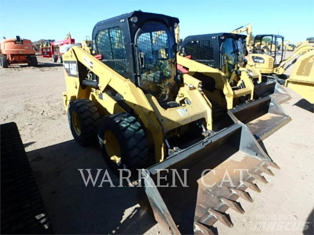CAT 246D Kompaktlastere