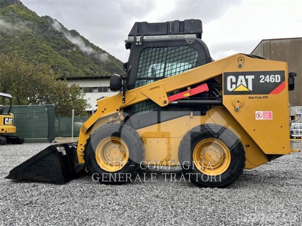 CAT 246D Kompaktlastere