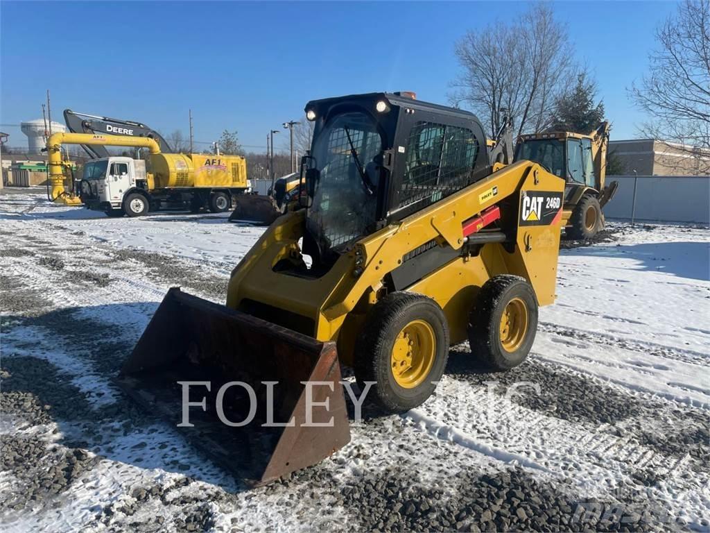 CAT 246D Kompaktlastere