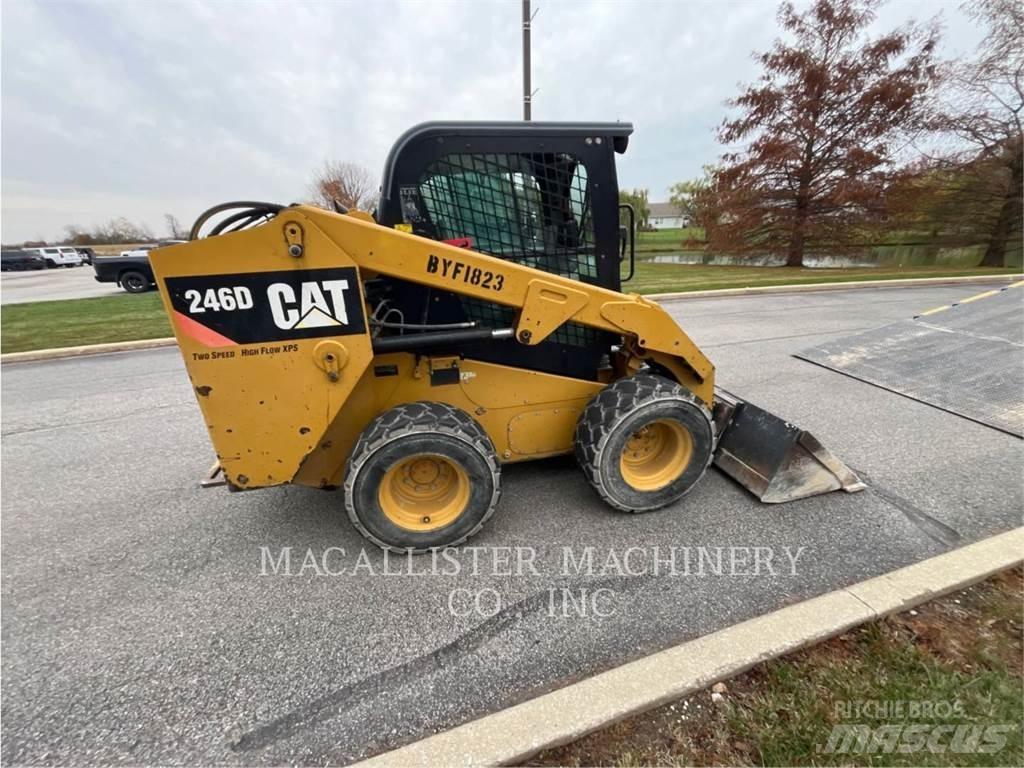 CAT 246D Kompaktlastere
