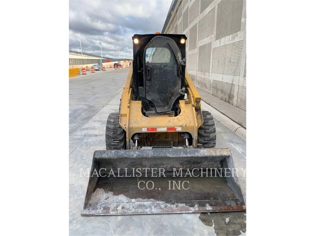 CAT 246D Kompaktlastere