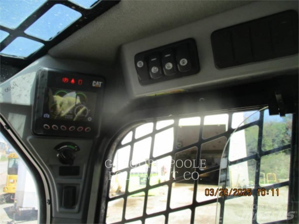CAT 246D Kompaktlastere