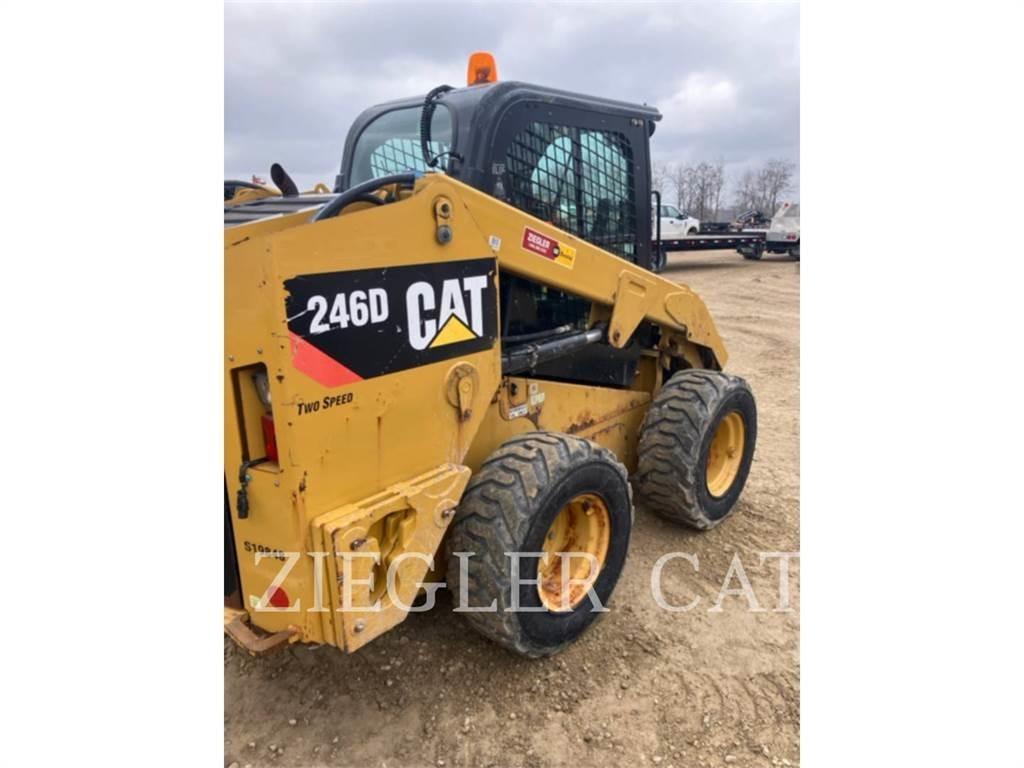 CAT 246D Kompaktlastere