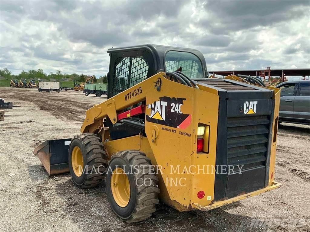 CAT 246D Kompaktlastere