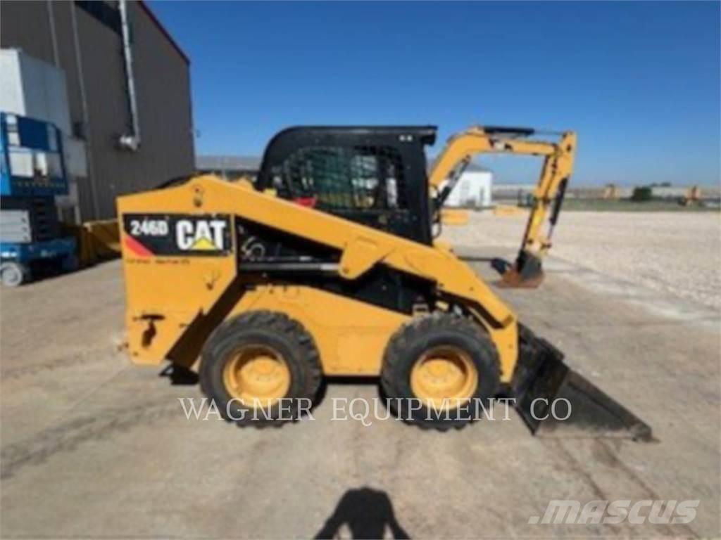 CAT 246D Kompaktlastere
