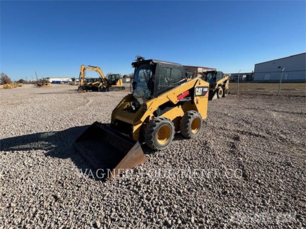 CAT 246D Kompaktlastere