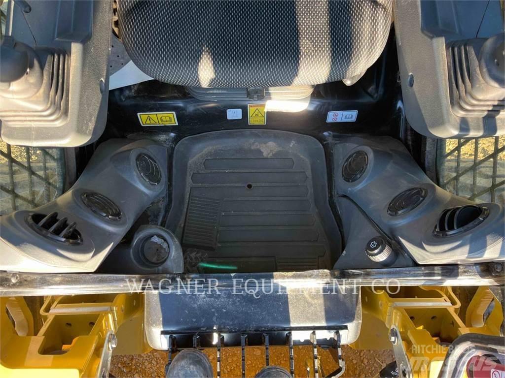 CAT 246D3 Kompaktlastere