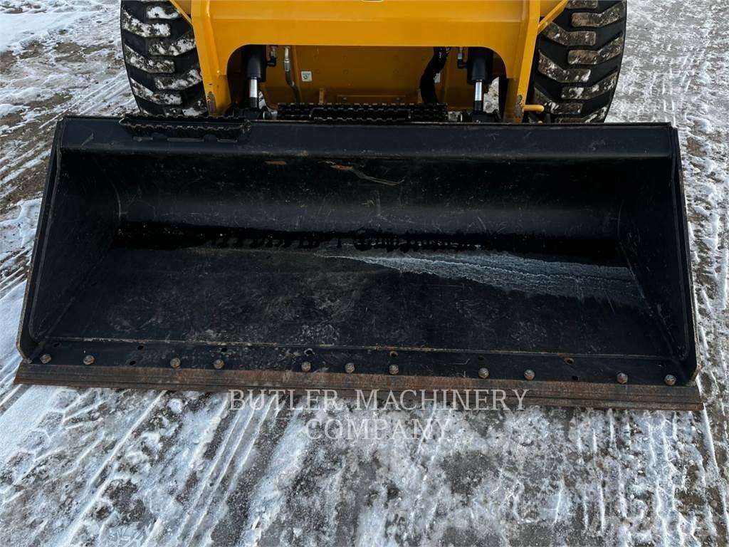 CAT 246D3 Kompaktlastere