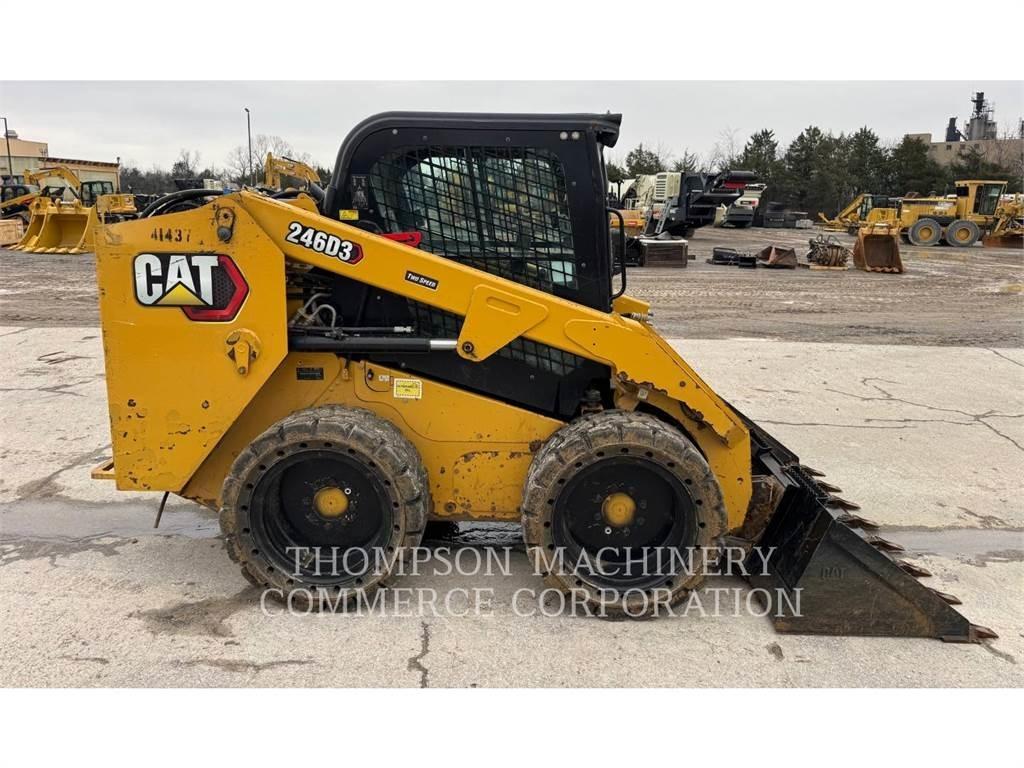 CAT 246D3 Kompaktlastere