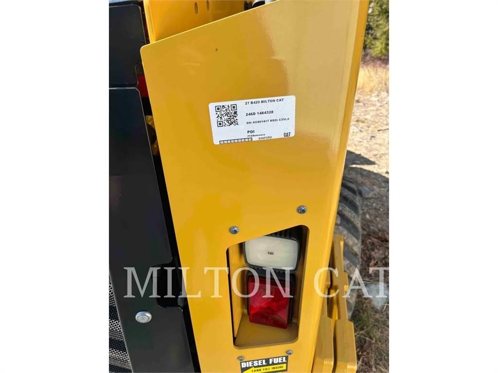 CAT 246D3 Kompaktlastere