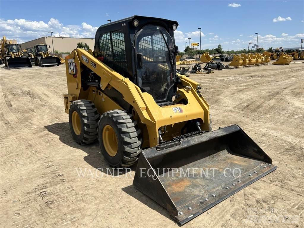 CAT 246D3 Kompaktlastere