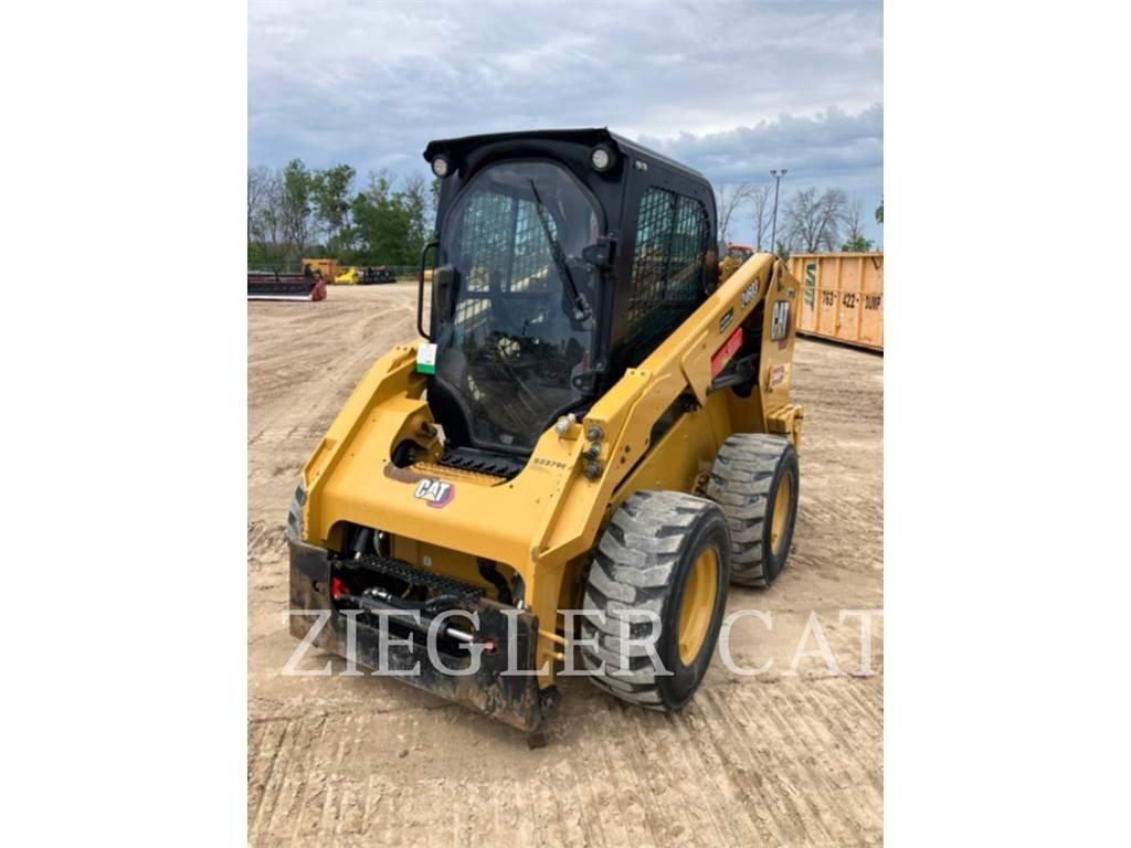 CAT 246D3 Kompaktlastere