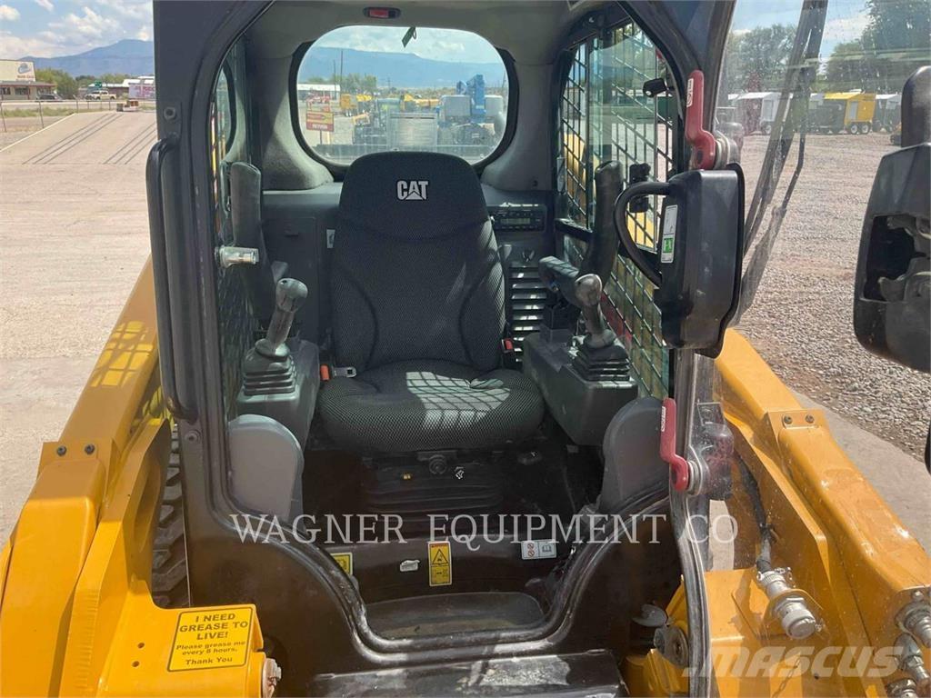 CAT 246D3 Kompaktlastere