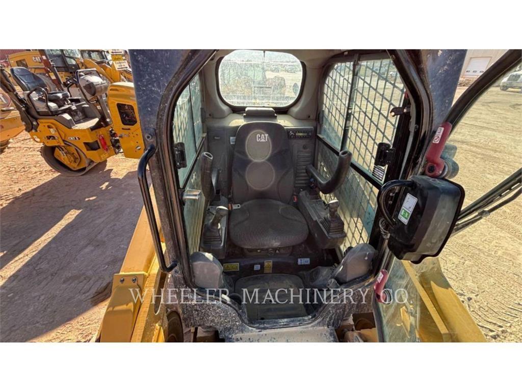 CAT 246D3 C3H2 Kompaktlastere