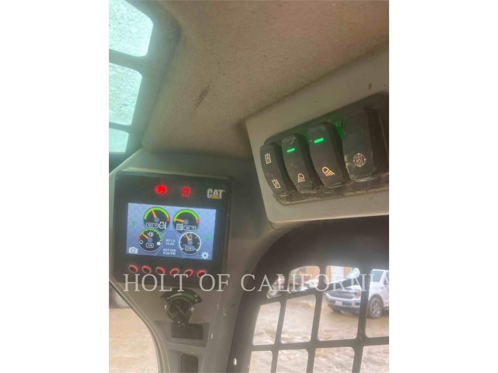 CAT 246D3 HF Kompaktlastere