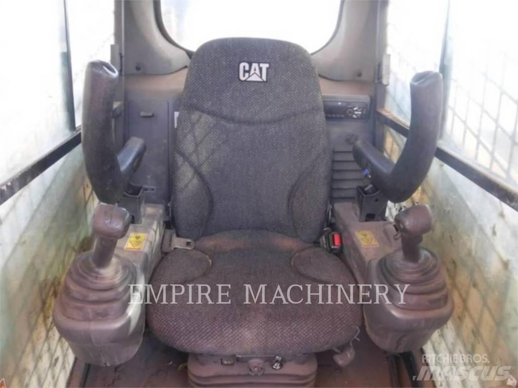 CAT 249D Kompaktlastere