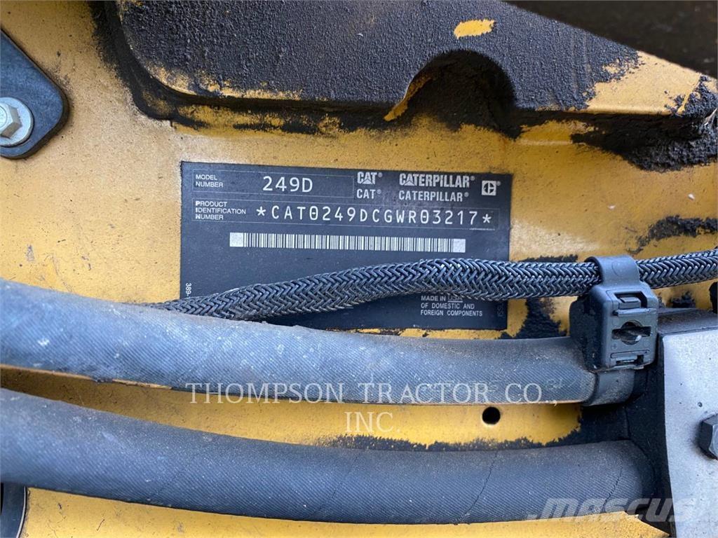 CAT 249D Beltelastere