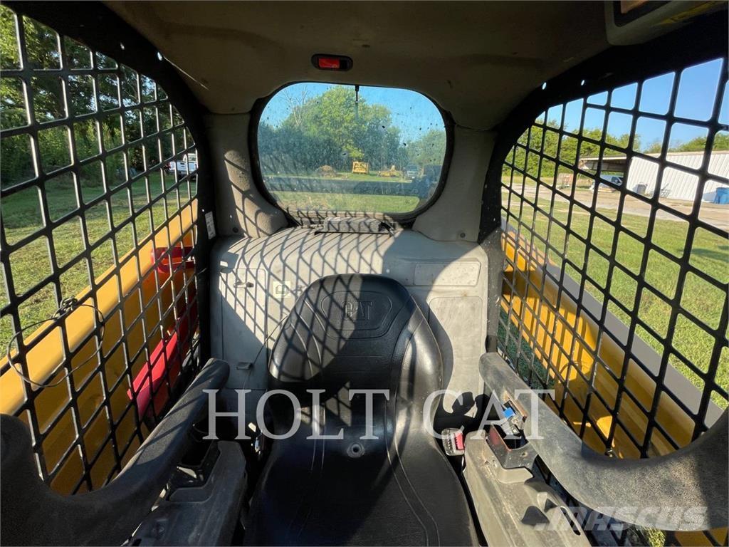 CAT 249D3 Beltelastere