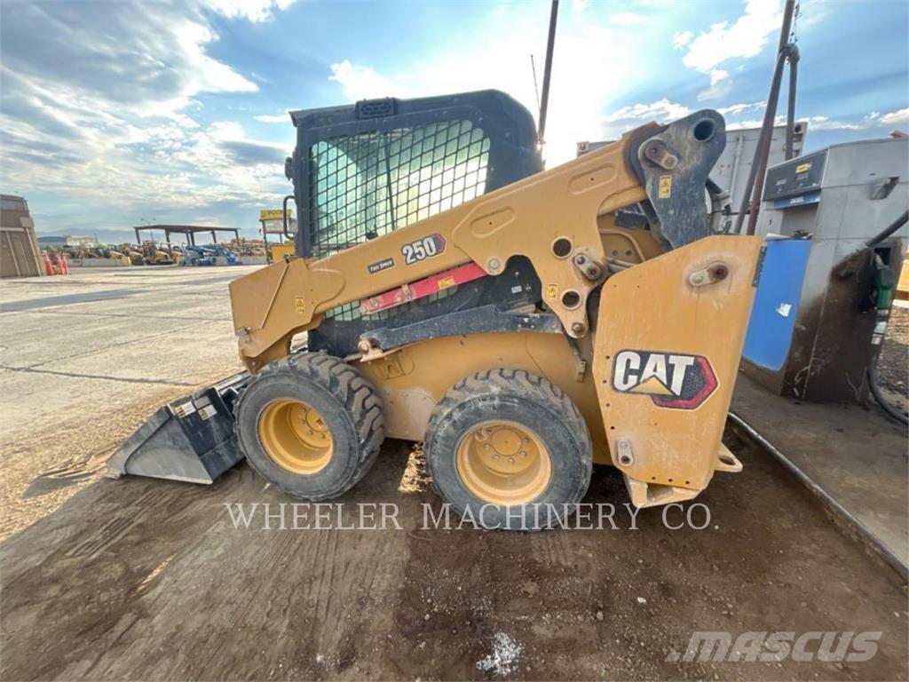CAT 250 C3H2 Kompaktlastere