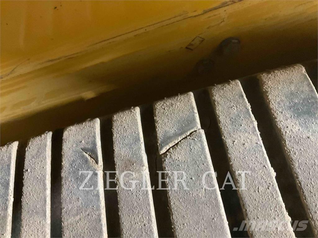 CAT 255 Beltelastere