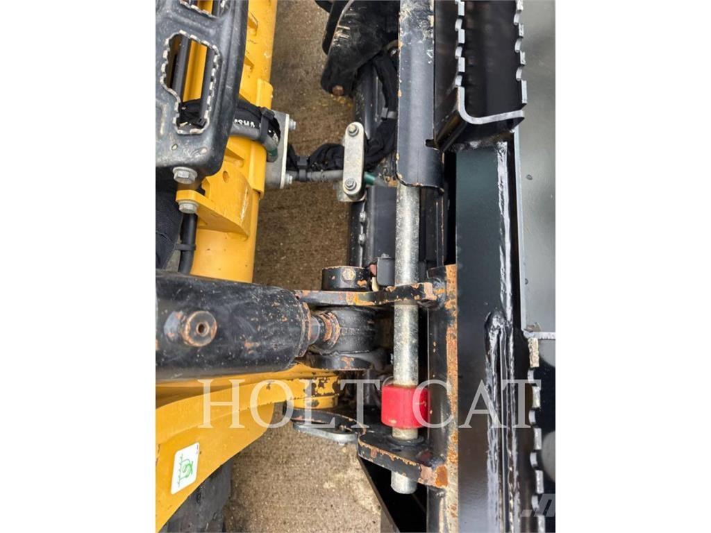 CAT 255 CAB Kompaktlastere