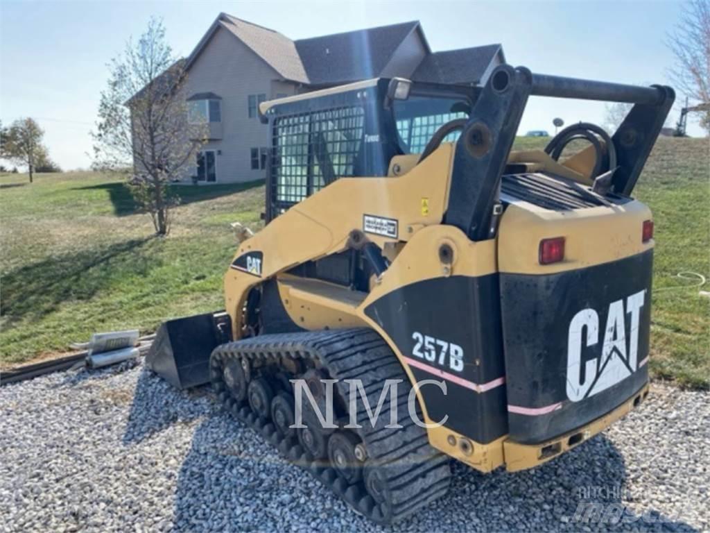 CAT 257B Kompaktlastere