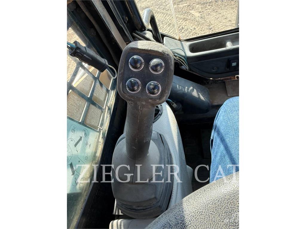 CAT 257B Beltelastere