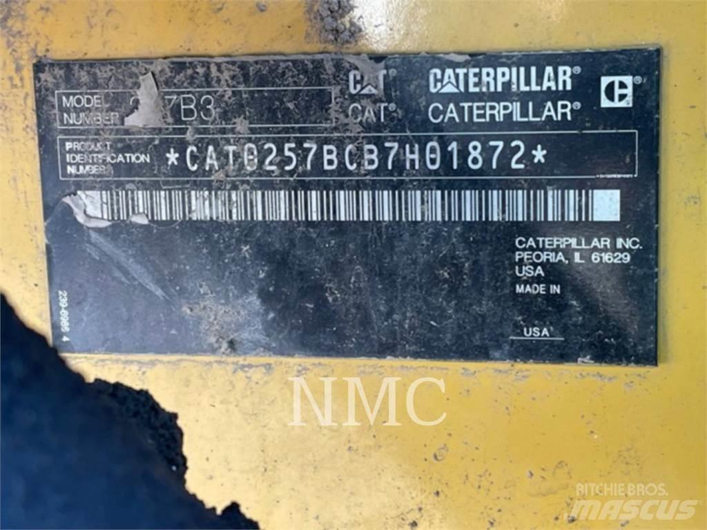 CAT 257B3 Kompaktlastere