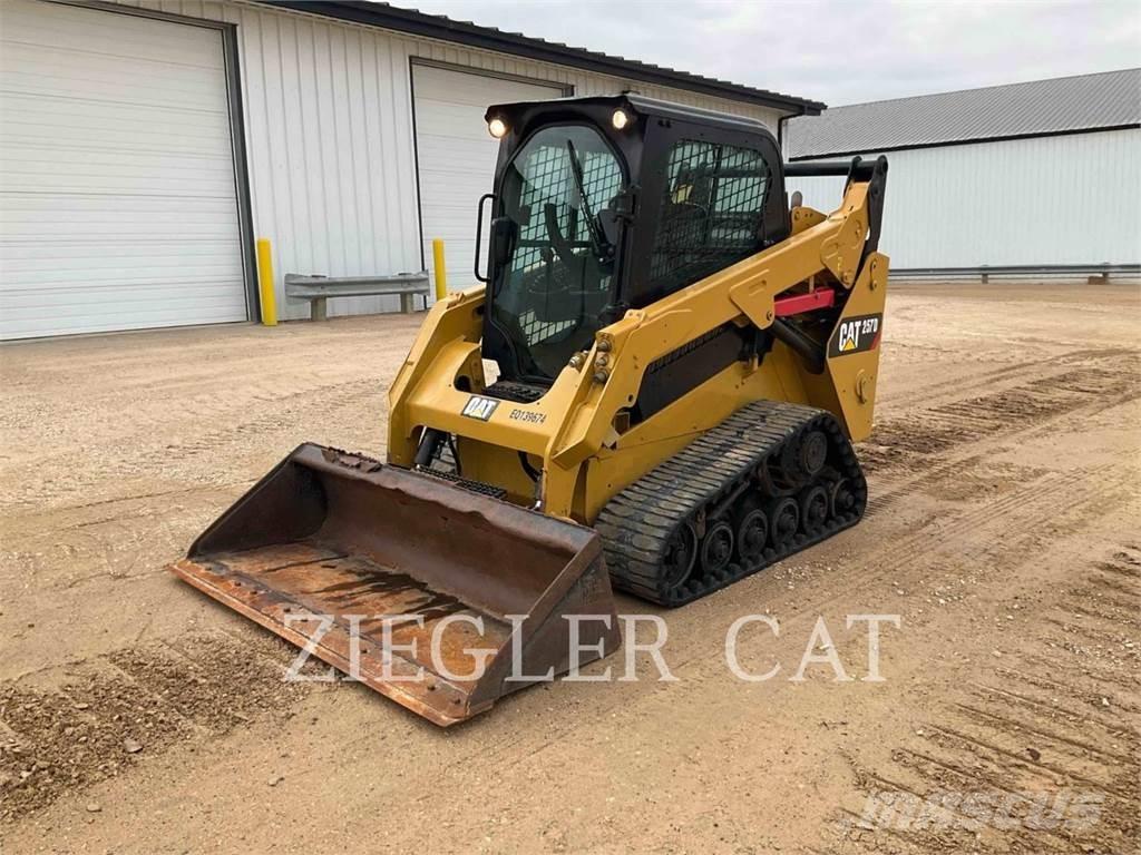 CAT 257D Beltelastere