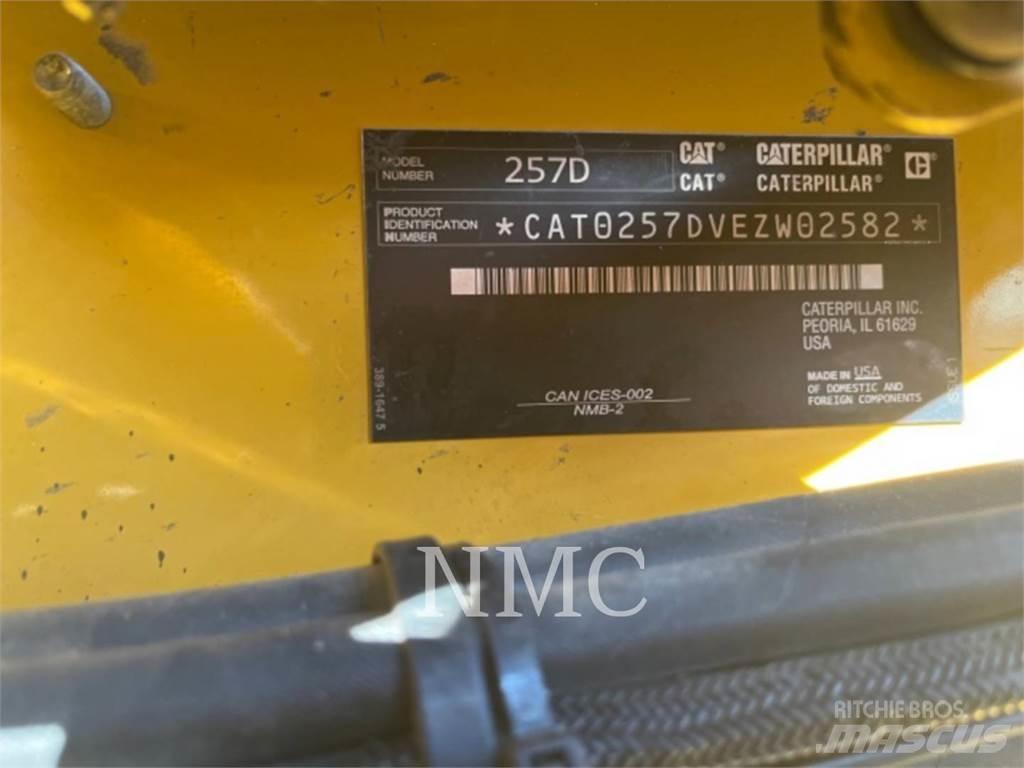 CAT 257D Beltelastere