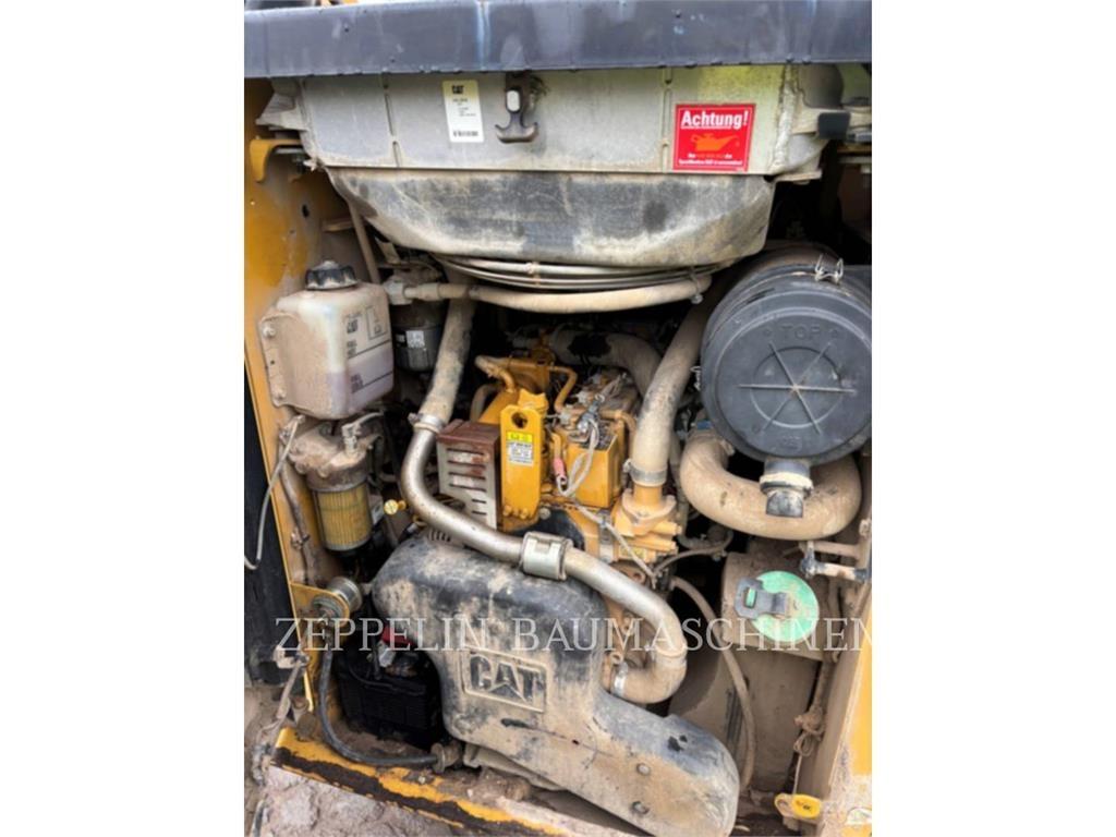 CAT 257D Kompaktlastere