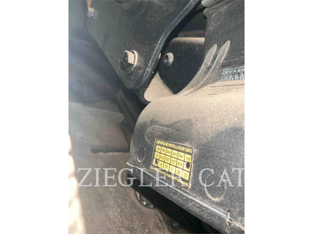 CAT 257D Beltelastere