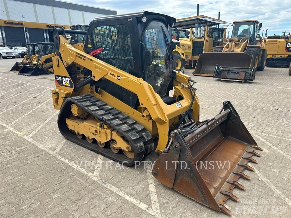 CAT 259D Beltelastere